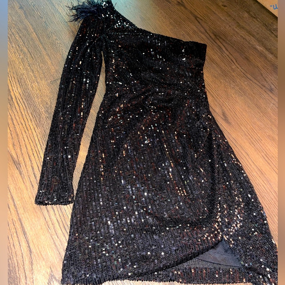Small Black Windsor Dress